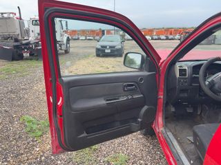 2008 Chevrolet Colorado LT - Driver's Front Door Image